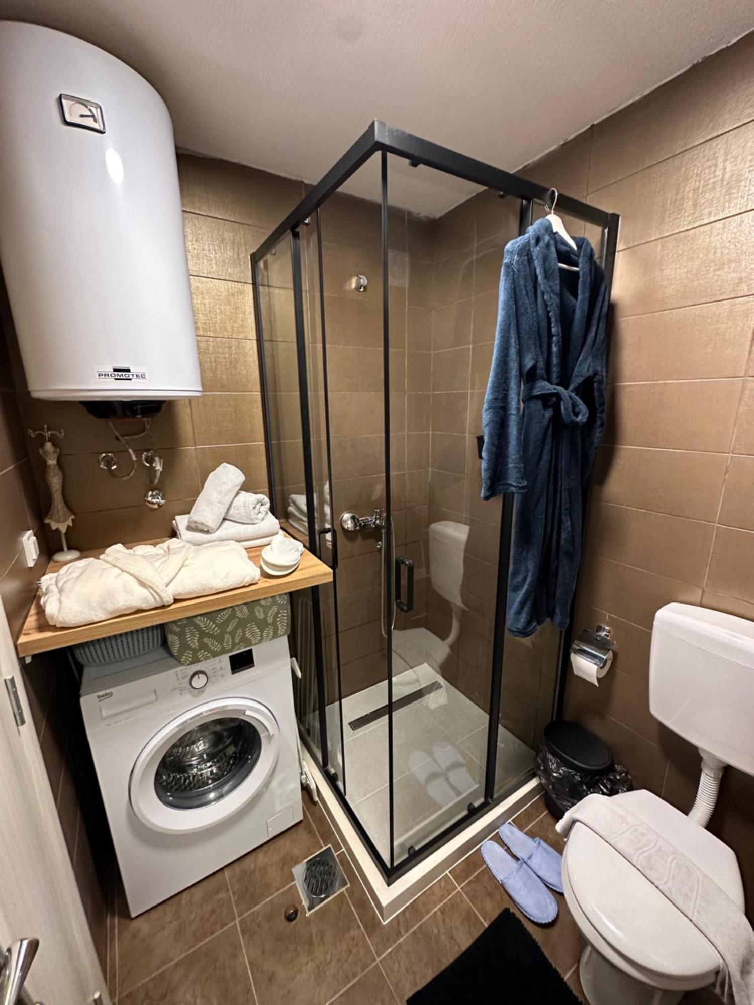 Apartman Viktorija 자블야크 외부 사진