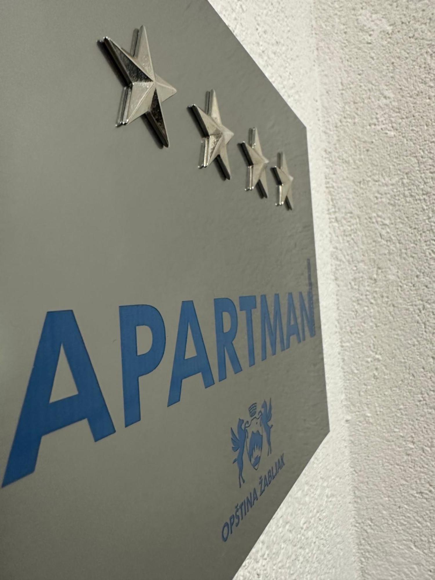 Apartman Viktorija 자블야크 외부 사진